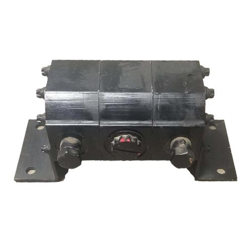 GEARED FLOW DIVIDER 