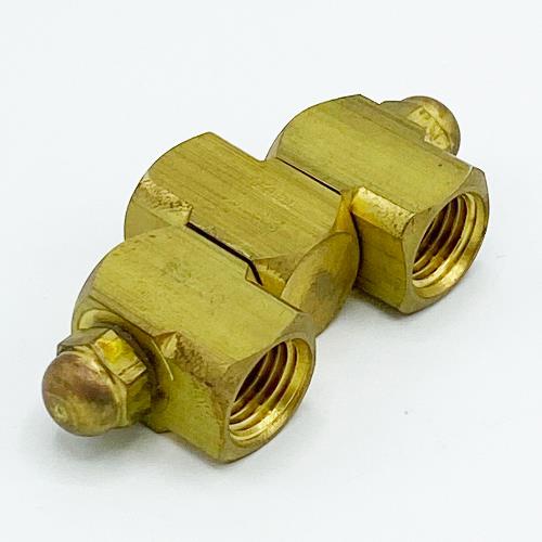 7450-1/4X1/4 SWIVEL CONNECTOR, BRASS 