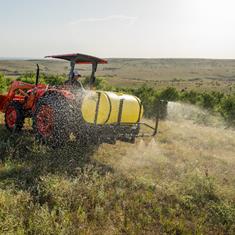 200 GAL QT 3PT/LONGHORN BOOM/22 PS GUN