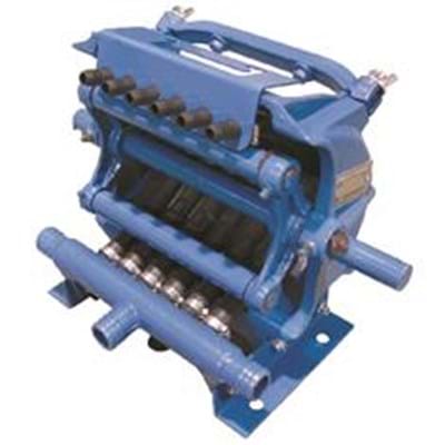 JOHN BLUE 6 ROW SQUEEZE TUBE PUMP 1/2" HOSE