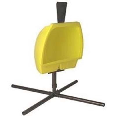 LIVESTOCK MINERAL FEEDER WITH HEAVY METAL BASE